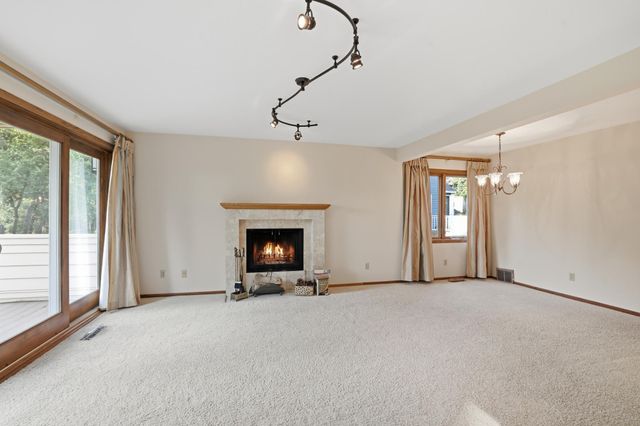 9409 Yukon Avenue S, Bloomington, MN 55438