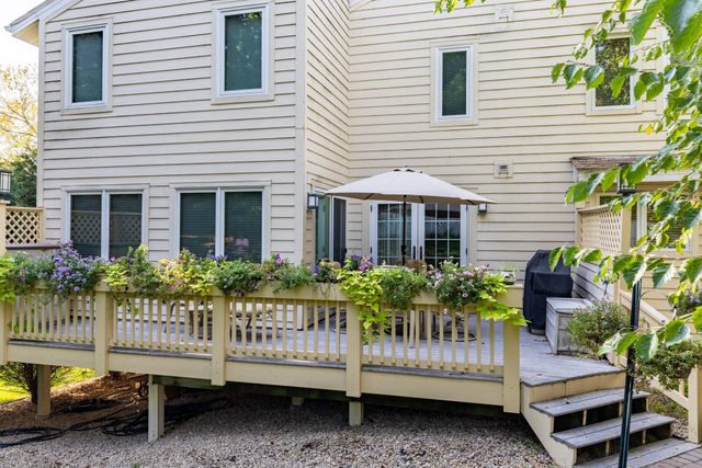 9409 Yukon Avenue S, Bloomington, MN 55438