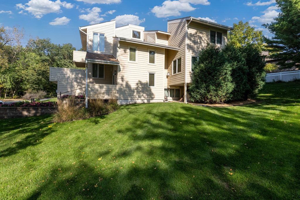 9409 Yukon Avenue S, Bloomington, MN 55438 — photo 3