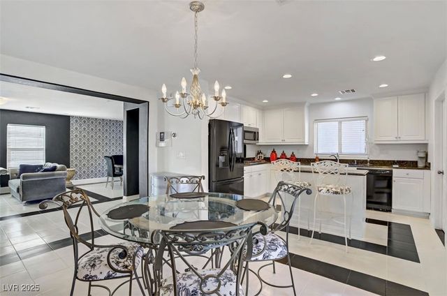 29 Marble Apex Avenue, North Las Vegas, NV 89031