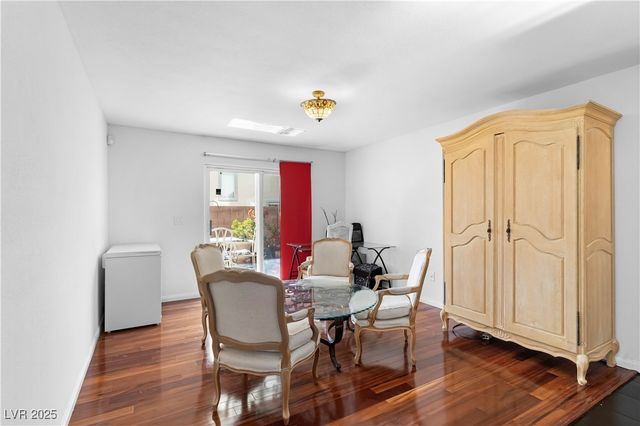 29 Marble Apex Avenue, North Las Vegas, NV 89031