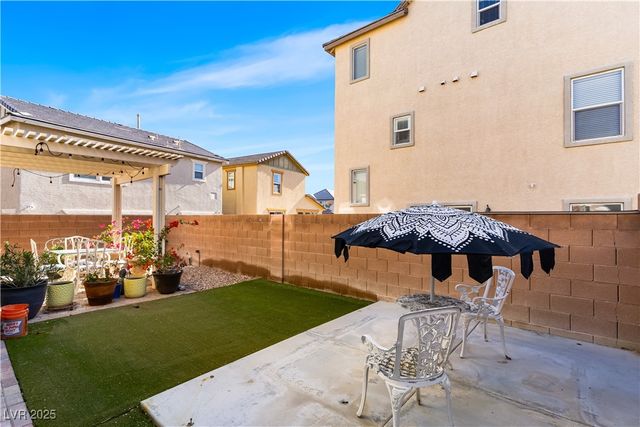 29 Marble Apex Avenue, North Las Vegas, NV 89031