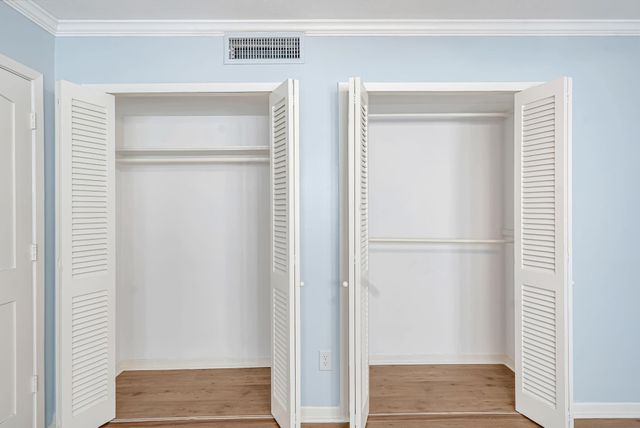 3809 N Braeswood Boulevard 30, Houston, TX 77025