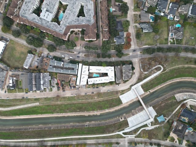 3809 N Braeswood Boulevard 30, Houston, TX 77025