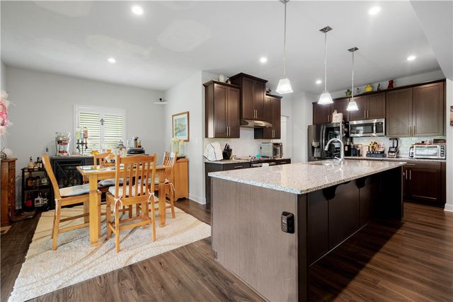 254 Regency Drive, North Strabane, PA 15330