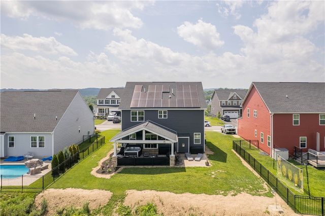 254 Regency Drive, North Strabane, PA 15330