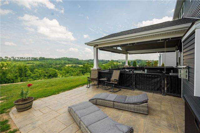 254 Regency Drive, North Strabane, PA 15330