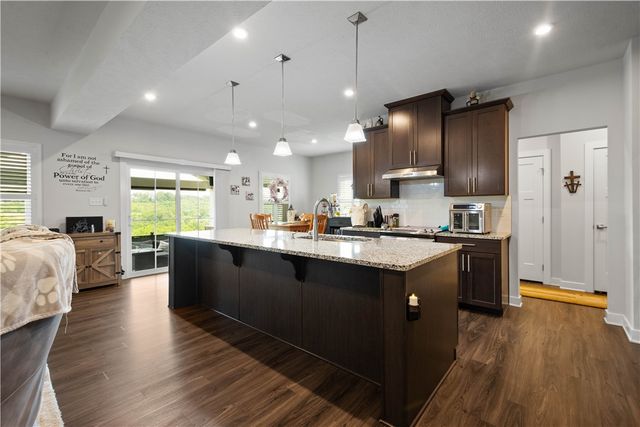 254 Regency Drive, North Strabane, PA 15330