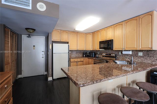 345 Ocean Dr 714, Miami Beach, FL 33139