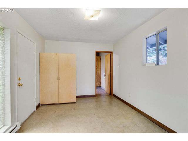 3000 Ne 89TH Ave, Portland, OR 97220