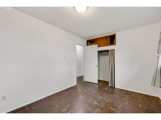 3000 Ne 89TH Ave, Portland, OR 97220