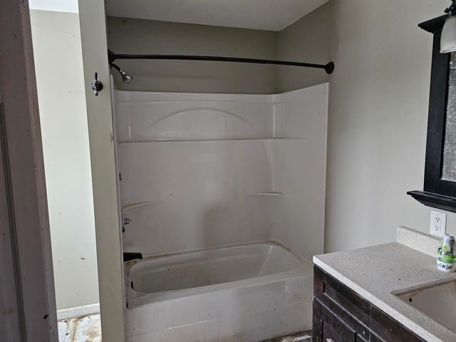 37 Waller Street, Piercefield, NY 12973