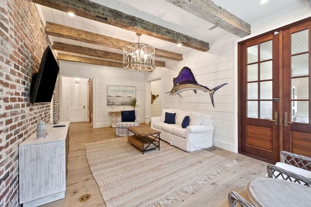 85 S Founders Lane, Inlet Beach, FL 32461