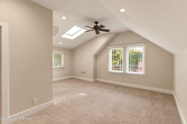 3923 Grandview Ave, Louisville, KY 40207