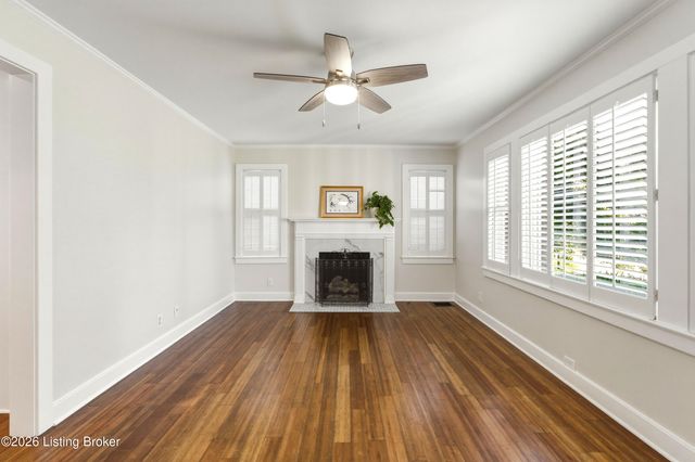 3923 Grandview Ave, Louisville, KY 40207