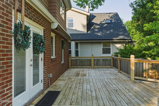 3923 Grandview Ave, Louisville, KY 40207