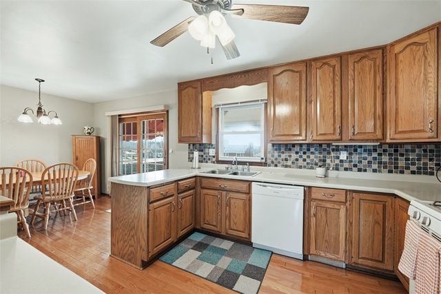 2586 Paige, Lower Burrell, PA 15068