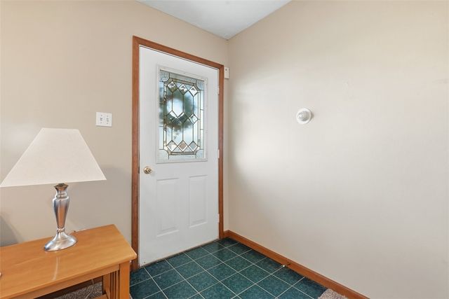 2586 Paige, Lower Burrell, PA 15068