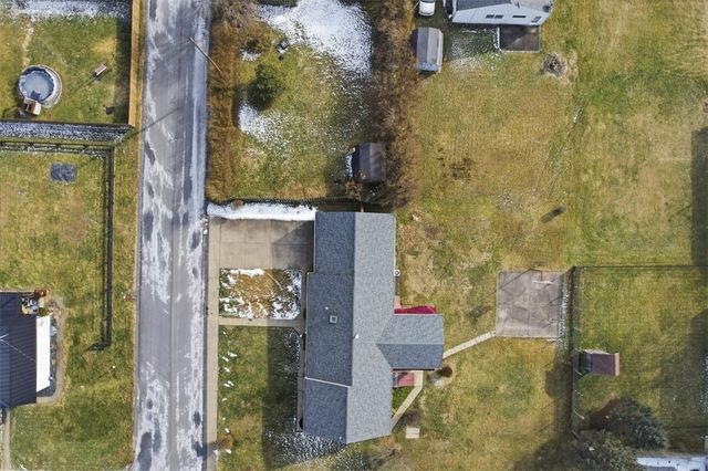 2586 Paige, Lower Burrell, PA 15068