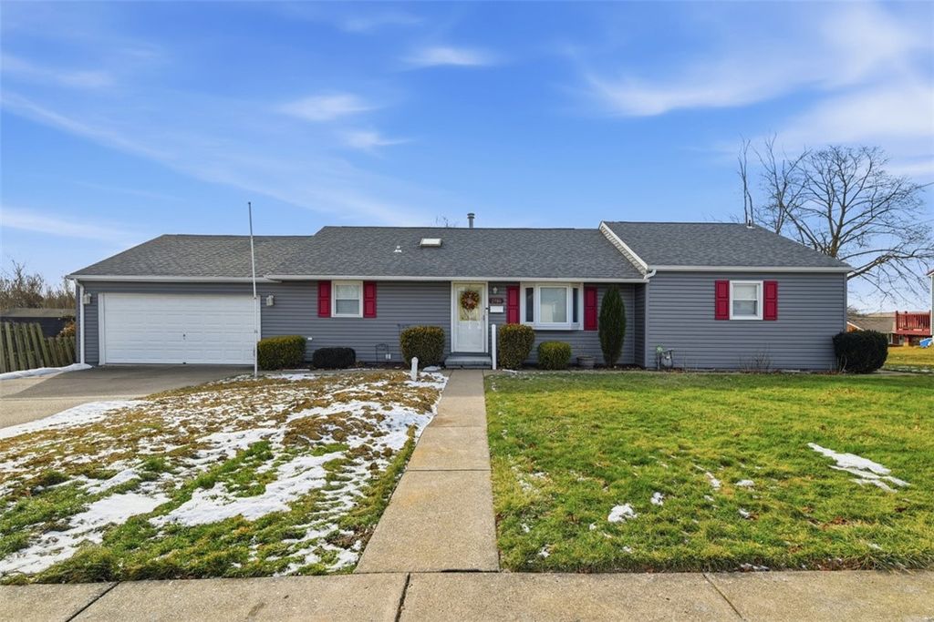 2586 Paige, Lower Burrell, PA 15068