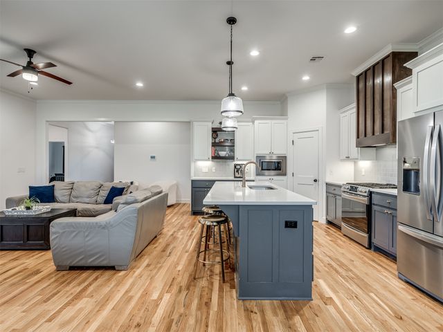 616 126th Street S, Jenks, OK 74037