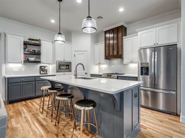616 126th Street S, Jenks, OK 74037