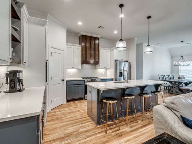 616 126th Street S, Jenks, OK 74037