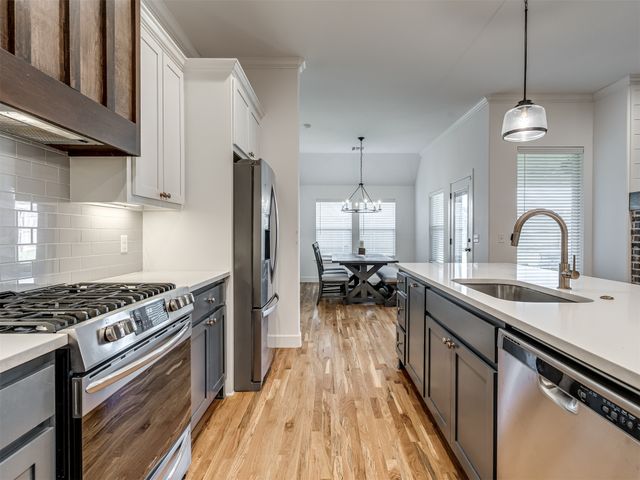 616 126th Street S, Jenks, OK 74037