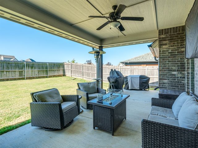 616 126th Street S, Jenks, OK 74037