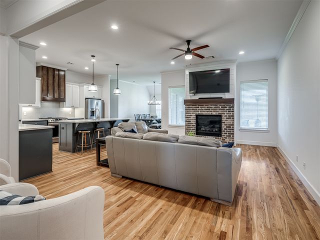 616 126th Street S, Jenks, OK 74037