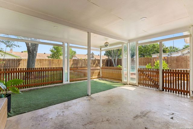 2006 Oakline, San Antonio, TX 78232