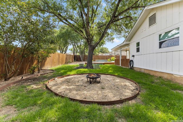 2006 Oakline, San Antonio, TX 78232