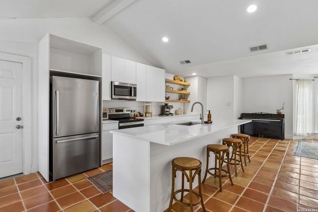 2006 Oakline, San Antonio, TX 78232