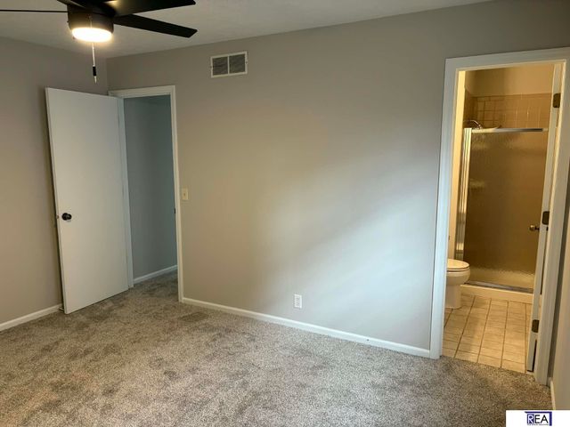 5108 S 162 Avenue, Omaha, NE 68135