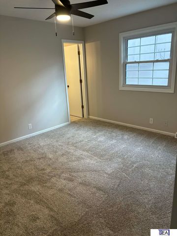 5108 S 162 Avenue, Omaha, NE 68135