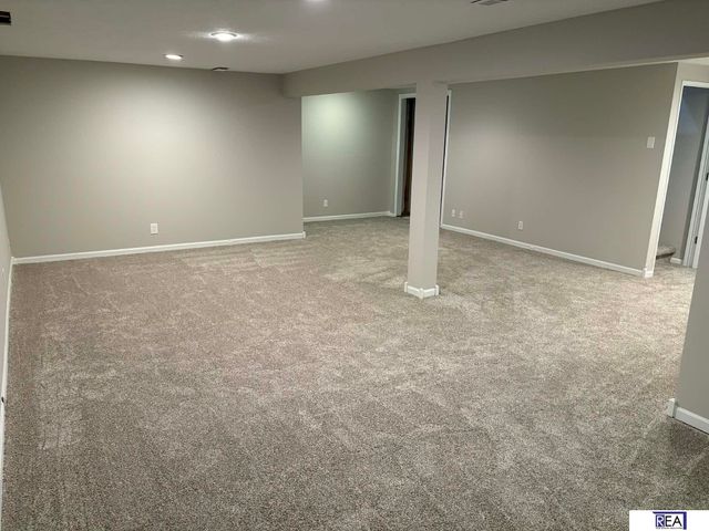 5108 S 162 Avenue, Omaha, NE 68135