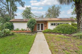 711 NE 6TH PLACE, Gainesville, FL 32601