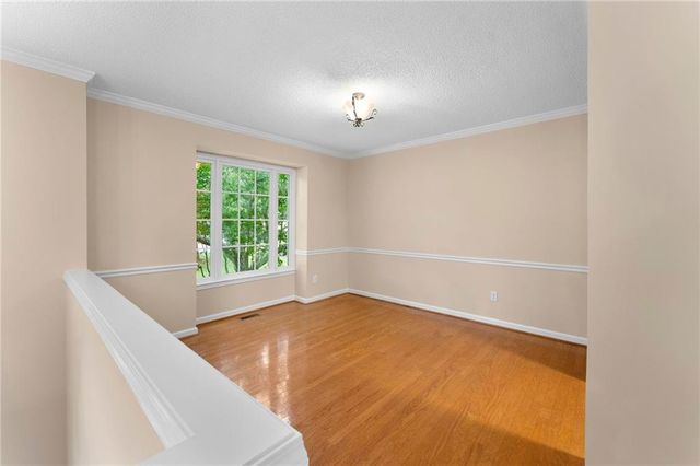 12 Lamplighter Cove NW, Cartersville, GA 30120