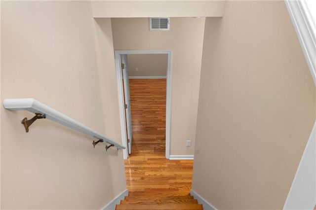 12 Lamplighter Cove NW, Cartersville, GA 30120