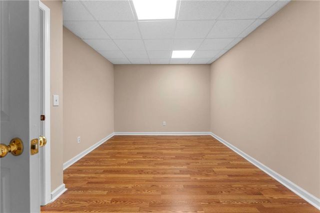 12 Lamplighter Cove NW, Cartersville, GA 30120
