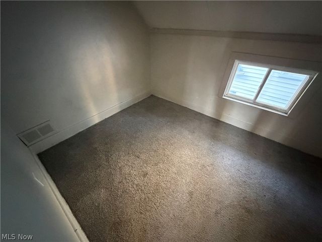 3150 W 40th Street, Cleveland, OH 44109