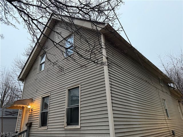 3150 W 40th Street, Cleveland, OH 44109
