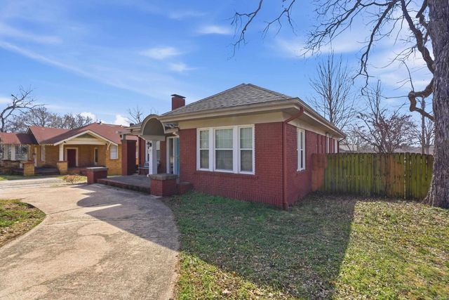 3221 W Markham Street, Little Rock, AR 72205