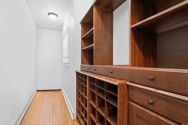 3221 W Markham Street, Little Rock, AR 72205