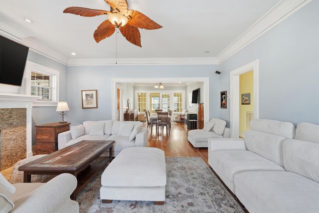 3221 W Markham Street, Little Rock, AR 72205