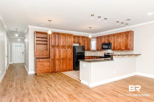 5913 Antoine Road, Mobile, AL 36693