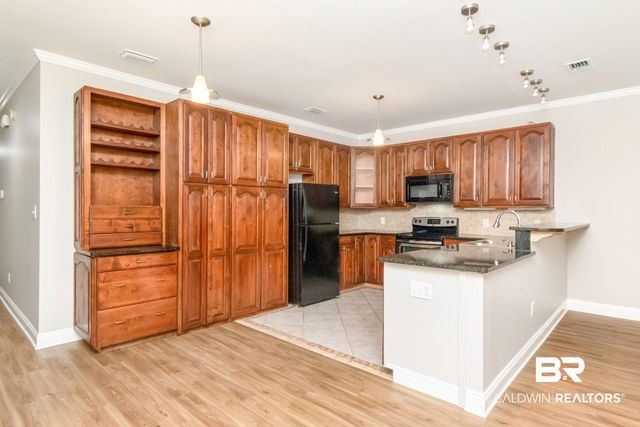 5913 Antoine Road, Mobile, AL 36693