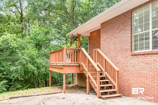 5913 Antoine Road, Mobile, AL 36693