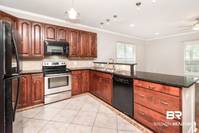 5913 Antoine Road, Mobile, AL 36693