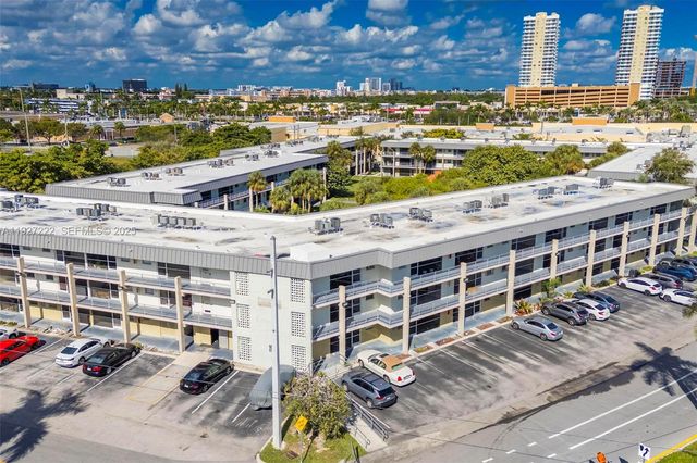 300 Layne Blvd 311, Hallandale Beach, FL 33009